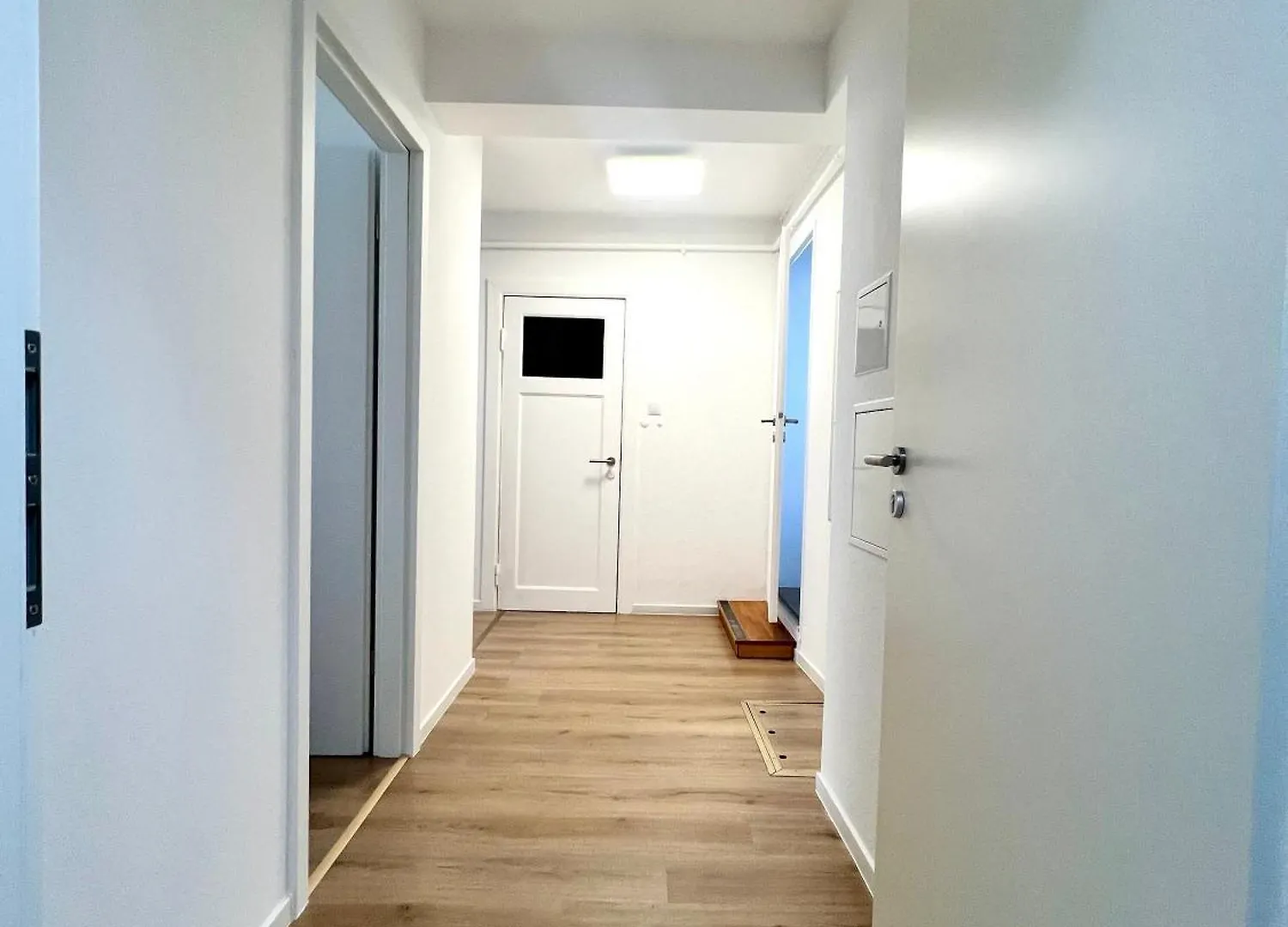 Schoene Monteurwohnung In Bremen-Arsten بريمين